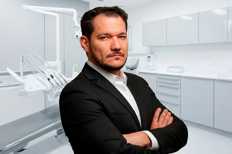 Dr. Rafael Marquesin - Dentista em Ribeirão Preto